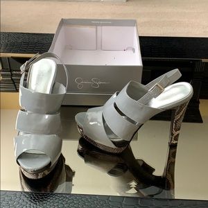 Never worn Jessica Simpson heels.